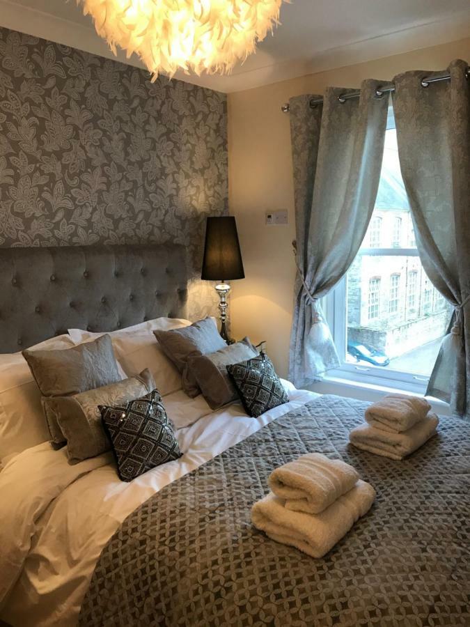 Millwalk Apartment Уитни Экстерьер фото